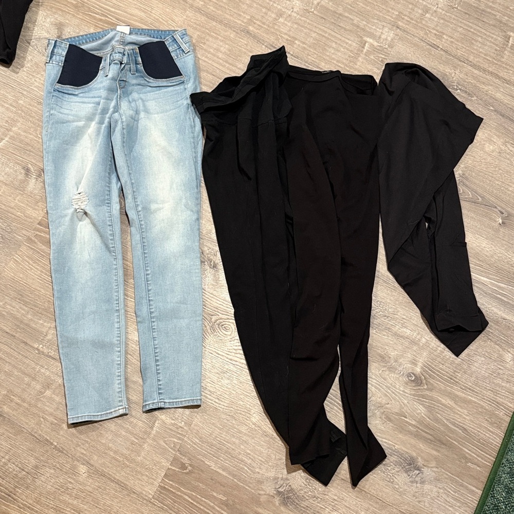Maternity bottoms bundle size medium